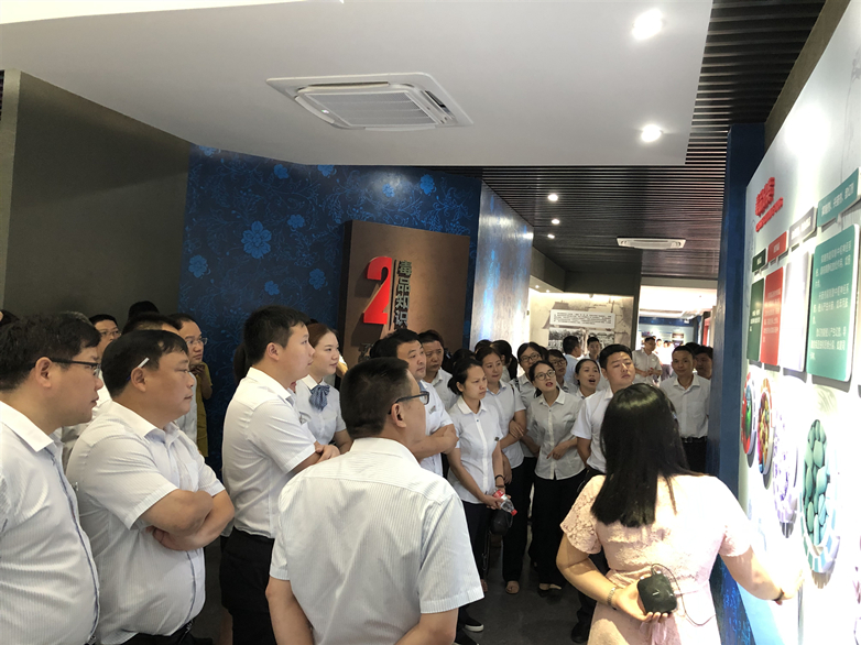 f2942639a49939f1f3f638f0852a430_副本.jpg